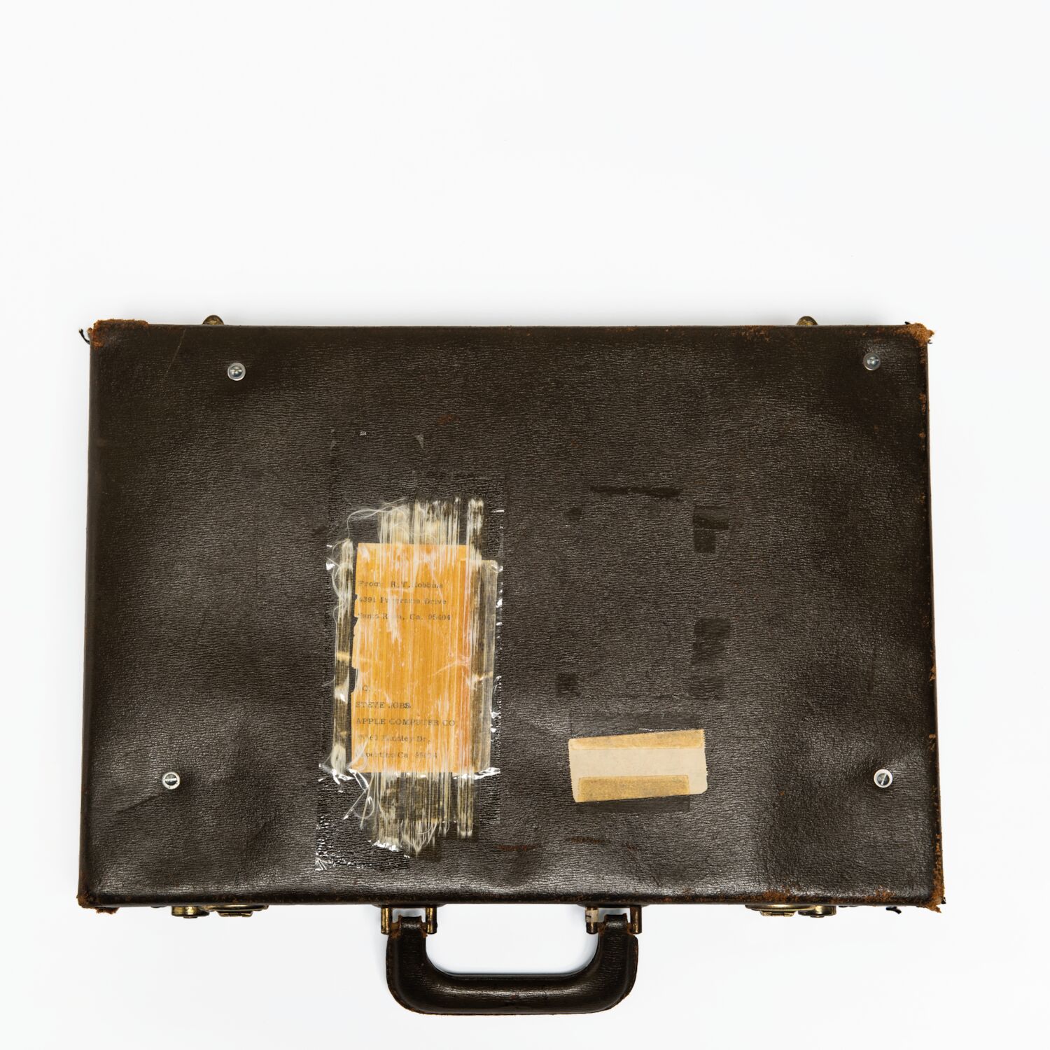 An Apple I that Steve kept in his office. Photo by Barbara Kinney courtesy SJA